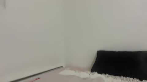 Snapshot of starqueenieee chatting on September 19, 2:57 am starqueenieee online show from September 19, 2:57 am