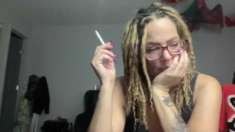 Snapshot of starrlane9999 chatting on December 3, 1:41 am Starrlane9999 online show from December 3, 1:41 am