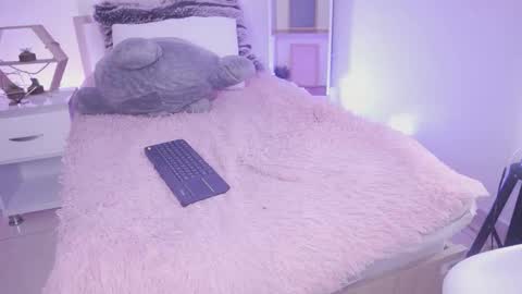 Yoko online show from February 17, 6:25 pm