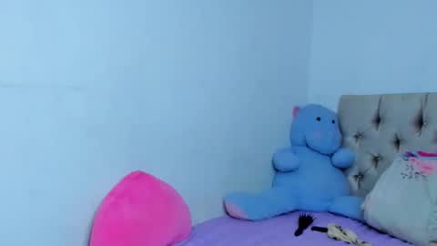 stassiebell online show from January 4, 7:13 am