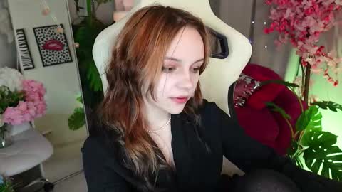 MONICA online show from November 8, 1:22 pm