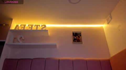 Stefa Gomez  online show from February 9, 3:45 pm