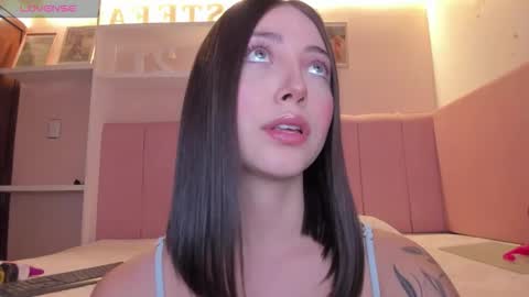 Stefa Gomez  online show from October 27, 1:15 pm