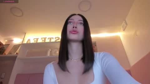 Stefa Gomez  online show from January 15, 1:16 pm