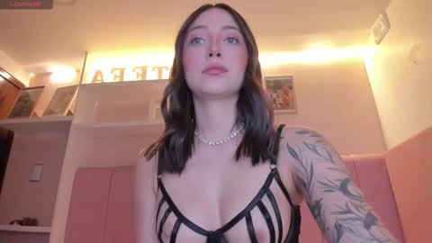 Stefa Gomez  online show from March 15, 12:55 pm