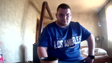 Snapshot of stefan90pt chatting on June 16, 11:02 am Stefan online show from June 16, 11:02 am