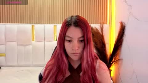 Snapshot of stefania_tp chatting on February 25, 2:05 pm Stefania tp 730am - 1400 pm online show from February 25, 2:05 pm