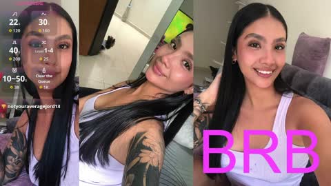 Im MiaIts my first day here  online show from April 10, 11:53 pm