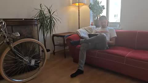 Stefan online show from June 7, 5:38 pm