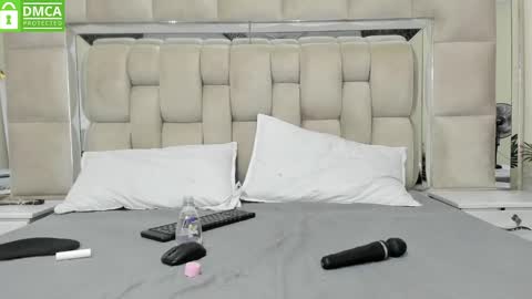 Stefany online show from February 10, 10:51 pm