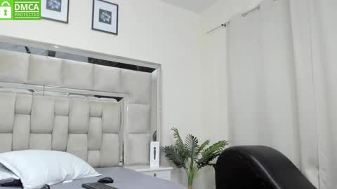 Stefany online show from March 5, 11:49 pm