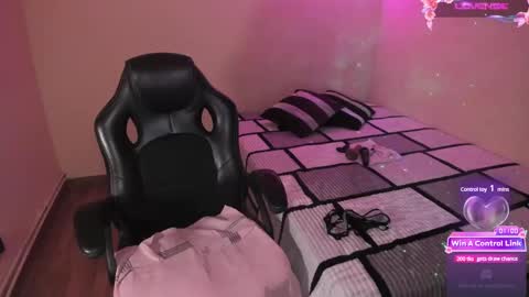 stefany online show from February 12, 3:27 pm