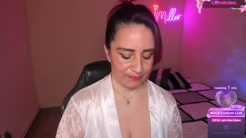 stefany online show from March 5, 1:28 pm