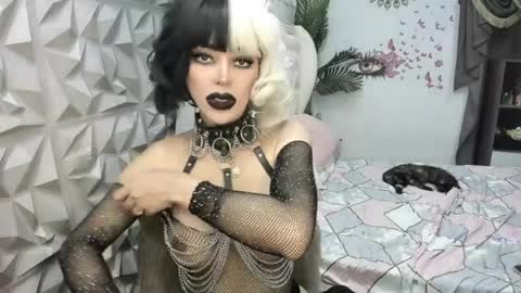 Jane online show from April 3, 3:32 pm