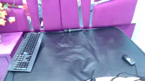 stefanysweett online show from January 14, 8:37 pm