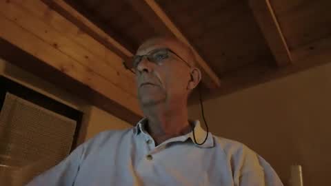 stefi444466 online show from April 22, 10:44 pm