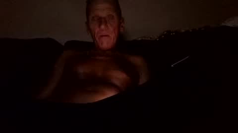 Snapshot of stefy1037 chatting on June 23, 2:31 am stefy1037 online show from June 23, 2:31 am