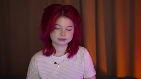 Stella online show from November 14, 12:20 am