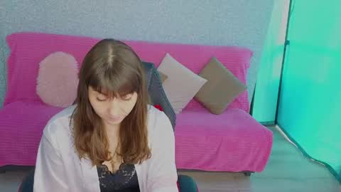 Snapshot of steladream chatting on June 3, 8:28 am Stela online show from June 3, 8:28 am