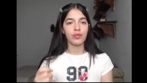 Snapshot of stella_art chatting on February 13, 6:15 pm Stella online show from February 13, 6:15 pm