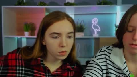 stella_flower online show from February 2, 12:59 pm