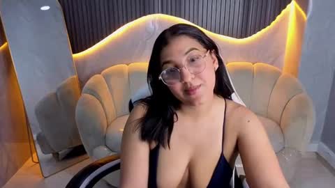 Stella online show from July 28, 3:24 am