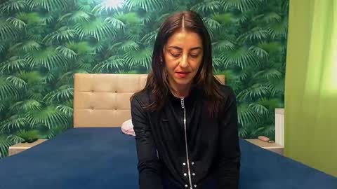 Stella John online show from February 13, 7:45 am