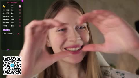 Stella online show from November 5, 9:31 am