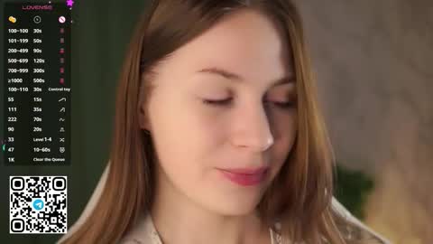 Stella online show from December 17, 11:38 am