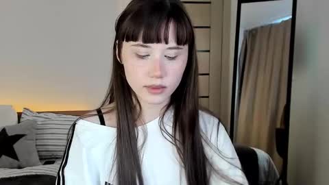 stella_sunny online show from February 22, 2:59 pm