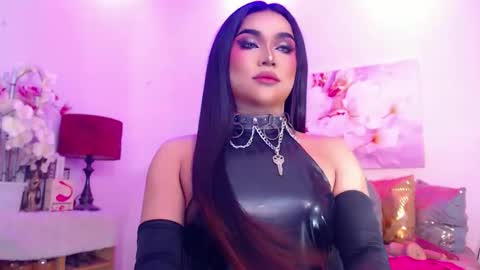 CALL ME STELLA online show from March 30, 4:46 am