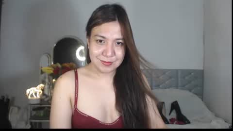 Stella online show from October 30, 4:30 pm