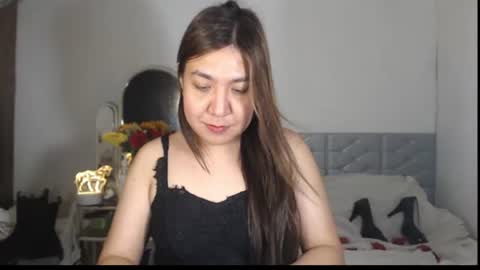 Stella online show from November 16, 3:56 am