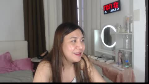 Stella online show from March 15, 2:17 am