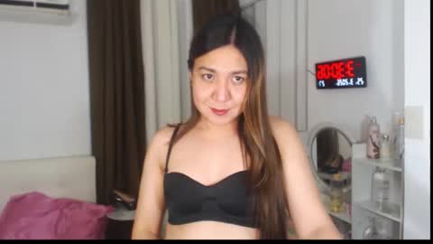 Stella online show from March 24, 7:30 pm