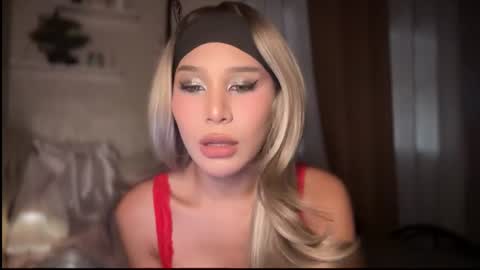 Snapshot of stellamckinley chatting on July 3, 7:26 am GODDESS STELLA online show from July 3, 7:26 am