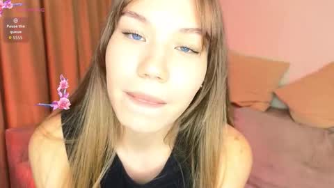 Snapshot of stellaotell chatting on October 25, 4:35 pm Molly online show from October 25, 4:35 pm