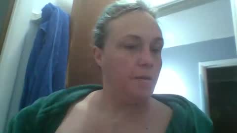 Stella online show from November 29, 2:20 pm