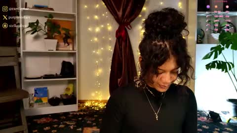 stellart_ online show from February 20, 6:19 am