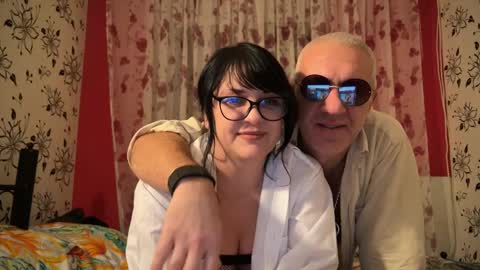 Snapshot of stellarteam chatting on December 19, 8:44 pm StellarTeam online show from December 19, 8:44 pm