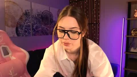 Stellary online show from February 3, 8:58 pm