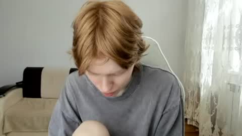 Snapshot of stellaswen chatting on June 20, 11:02 am S T E L L A online show from June 20, 11:02 am
