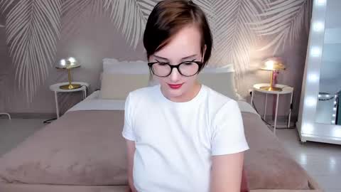 Stella online show from January 26, 8:14 am