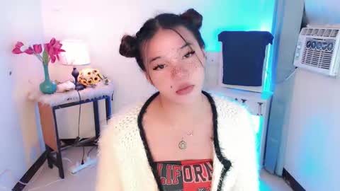 Snapshot of stellaxtemptationx chatting on October 30, 8:09 pm Stella sweet online show from October 30, 8:09 pm