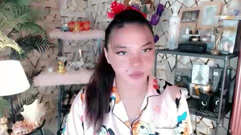 Snapshot of stellaxtemptationx chatting on January 11, 6:29 am Stella sweet online show from January 11, 6:29 am