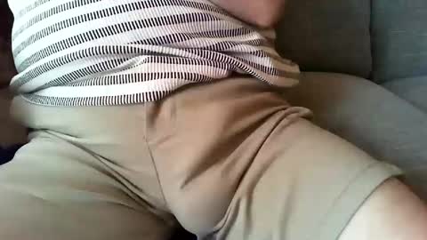 Snapshot of stemee chatting on May 31, 5:31 pm marriedsecretcrotchwatcher online show from May 31, 5:31 pm