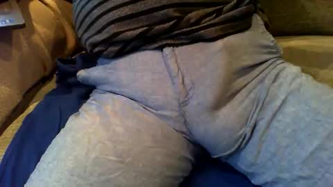 Snapshot of stemee chatting on June 7, 7:50 pm marriedsecretcrotchwatcher online show from June 7, 7:50 pm