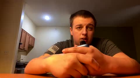 Snapshot of stepbro18 chatting on February 18, 10:03 pm Honestly Im a slut I have a high sex drive and I love talking to people off this platform online show from February 18, 10:03 pm