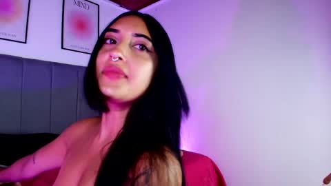 Snapshot of steph_malibu chatting on April 22, 12:18 pm Stephany Malibu online show from April 22, 12:18 pm