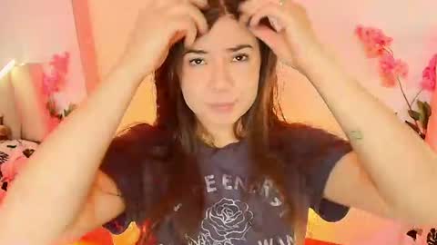 Snapshot of stepha_sweet chatting on June 28, 8:42 am Emma online show from June 28, 8:42 am